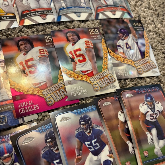 82 card lot of 2024 Topps Chrome & Resurgence football cards NFL - Picture 8 of 11